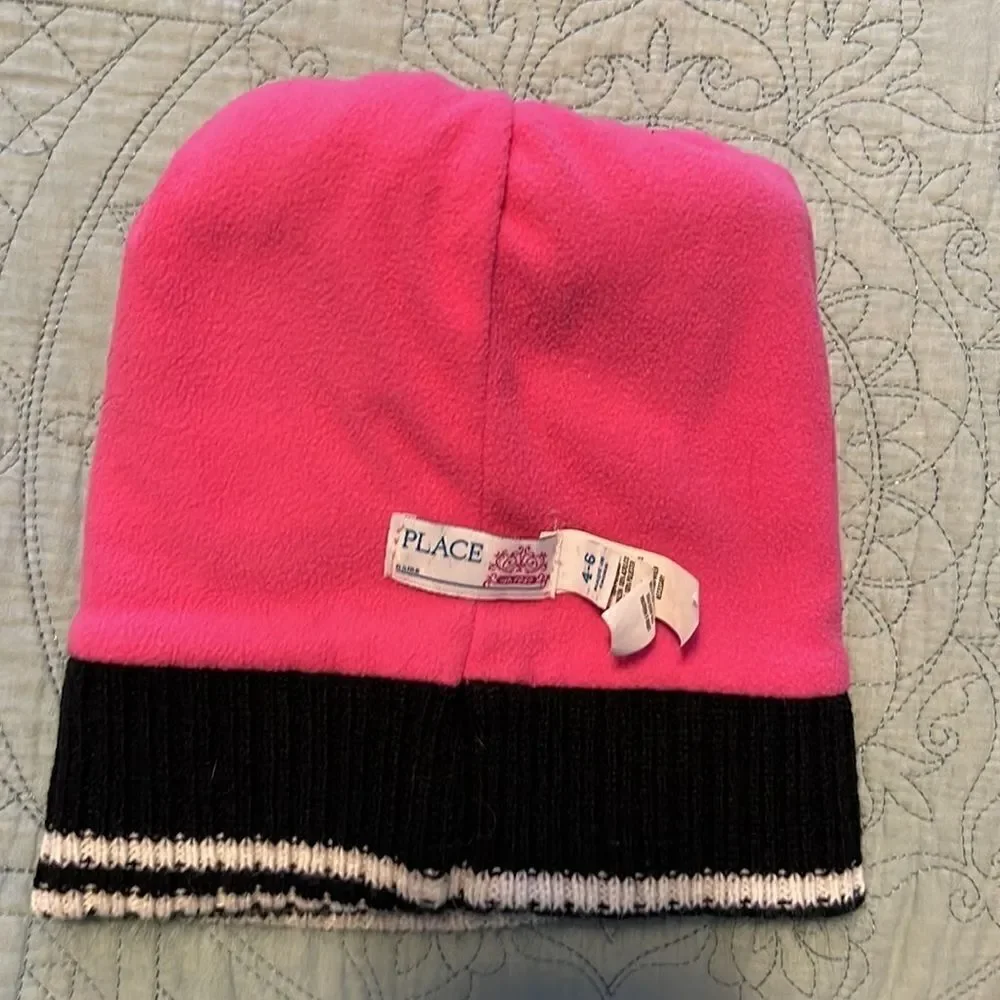 🌻3/20🌻 Children’s Place winter hat.  Size 4-6.